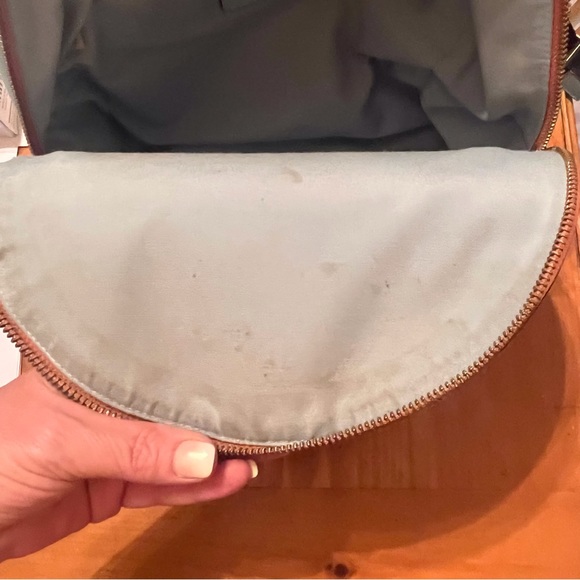 Coach Medium Charlie Backpack w/ Sunglasses Print Perfect for spring / summer - Picture 8 of 16